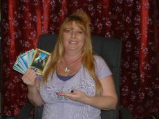 Sapphirewolfe - Family Issues and Angel Cards